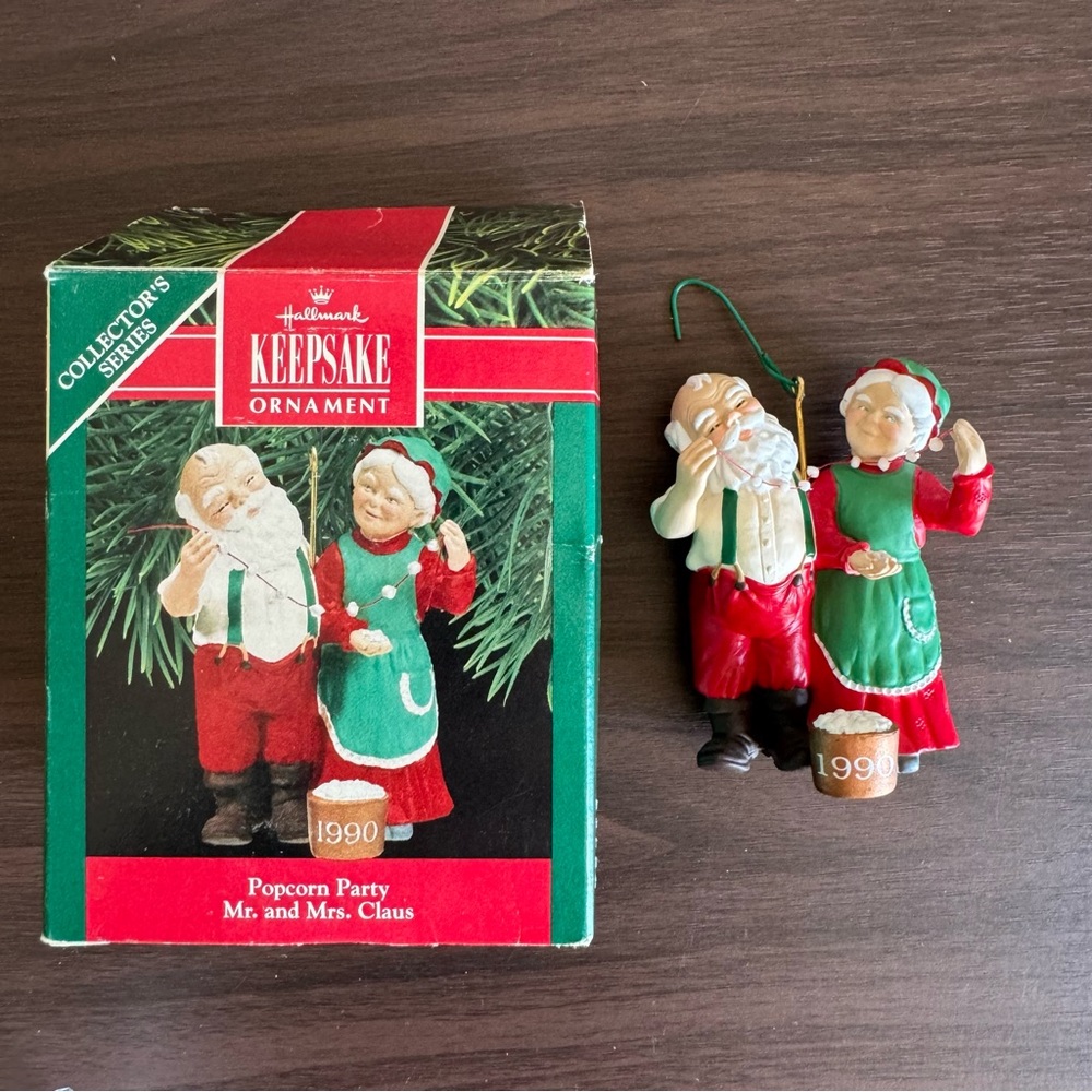 Hallmark Keepsake Ornament 1990‎ Popcorn Party Mr and Mrs Claus Collector Series